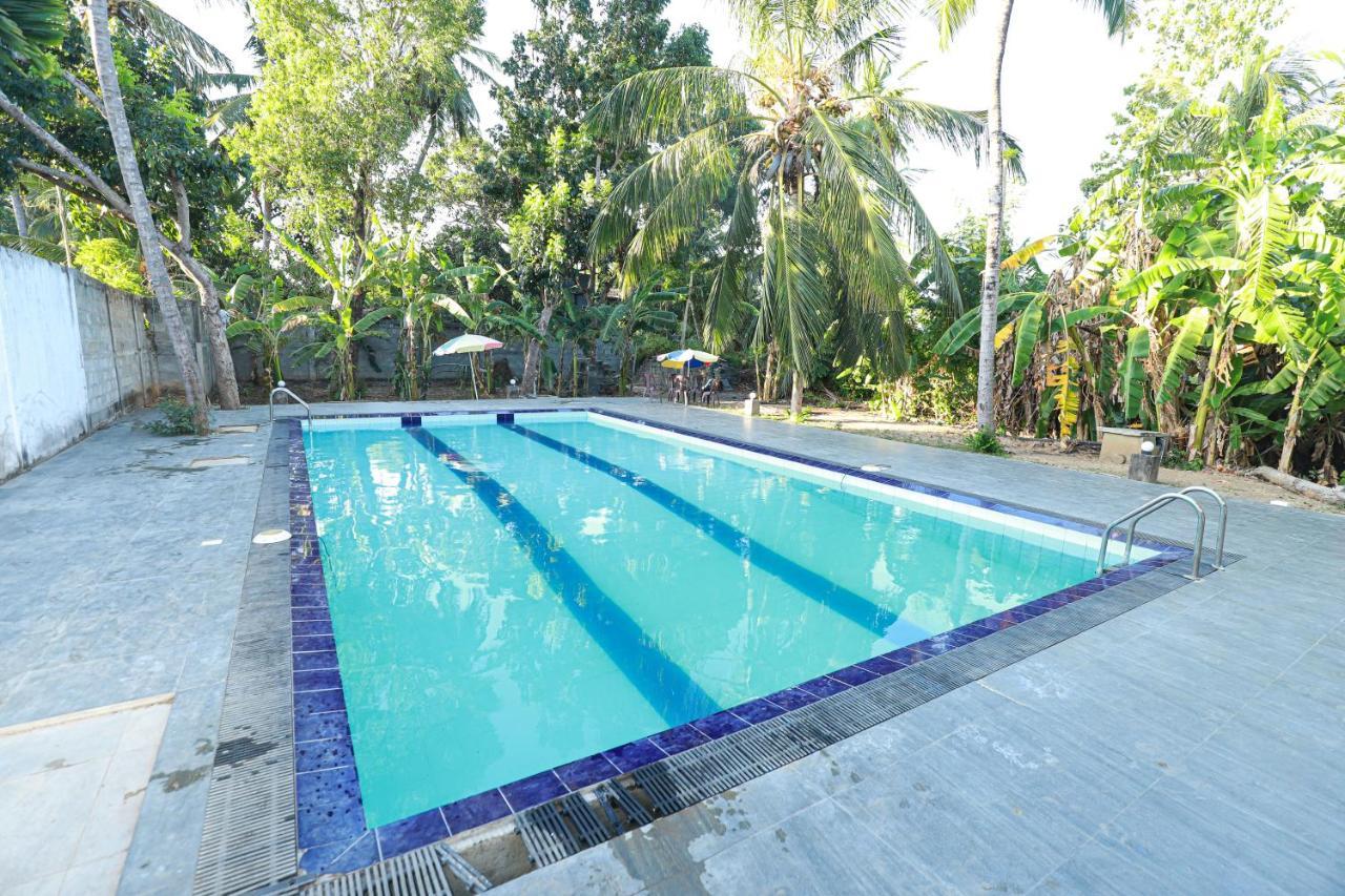 Yala Rich Lodge Tissamaharama Kültér fotó