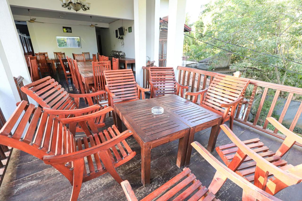 Yala Rich Lodge Tissamaharama Kültér fotó