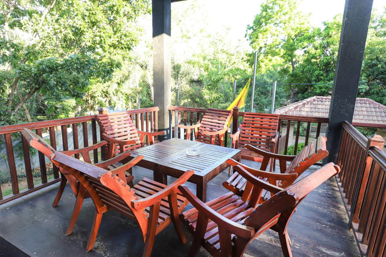 Yala Rich Lodge Tissamaharama Kültér fotó